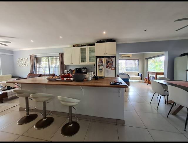 4 BEDROOM FREESTANDING FOR SALE IN MEER EN SEE